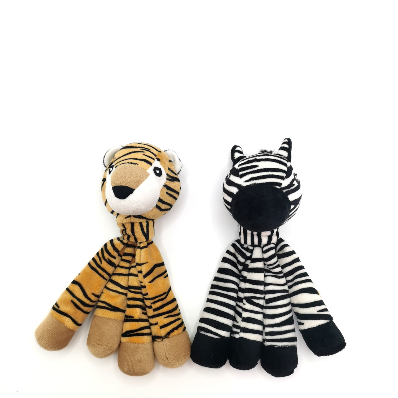 Dearadh Ainmhithe Bréagán Squeaky Plush